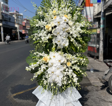 Kệ viếng 39