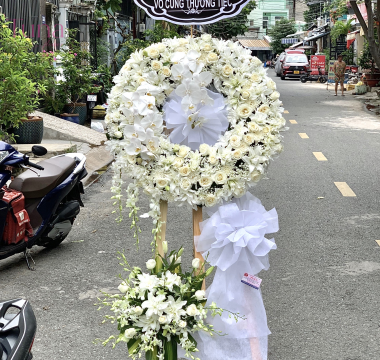 Kệ hoa viếng tang 01