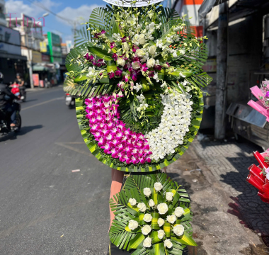 Vòng tròn viếng tang 01