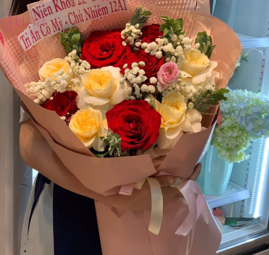 Bó hoa hồng phối màu (10 cành) 08-02