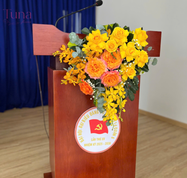Hoa bục phát biểu 01-02