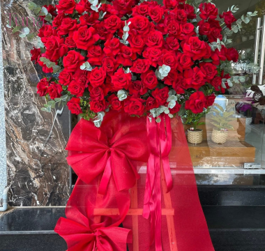 Kệ chúc mừng 10-07